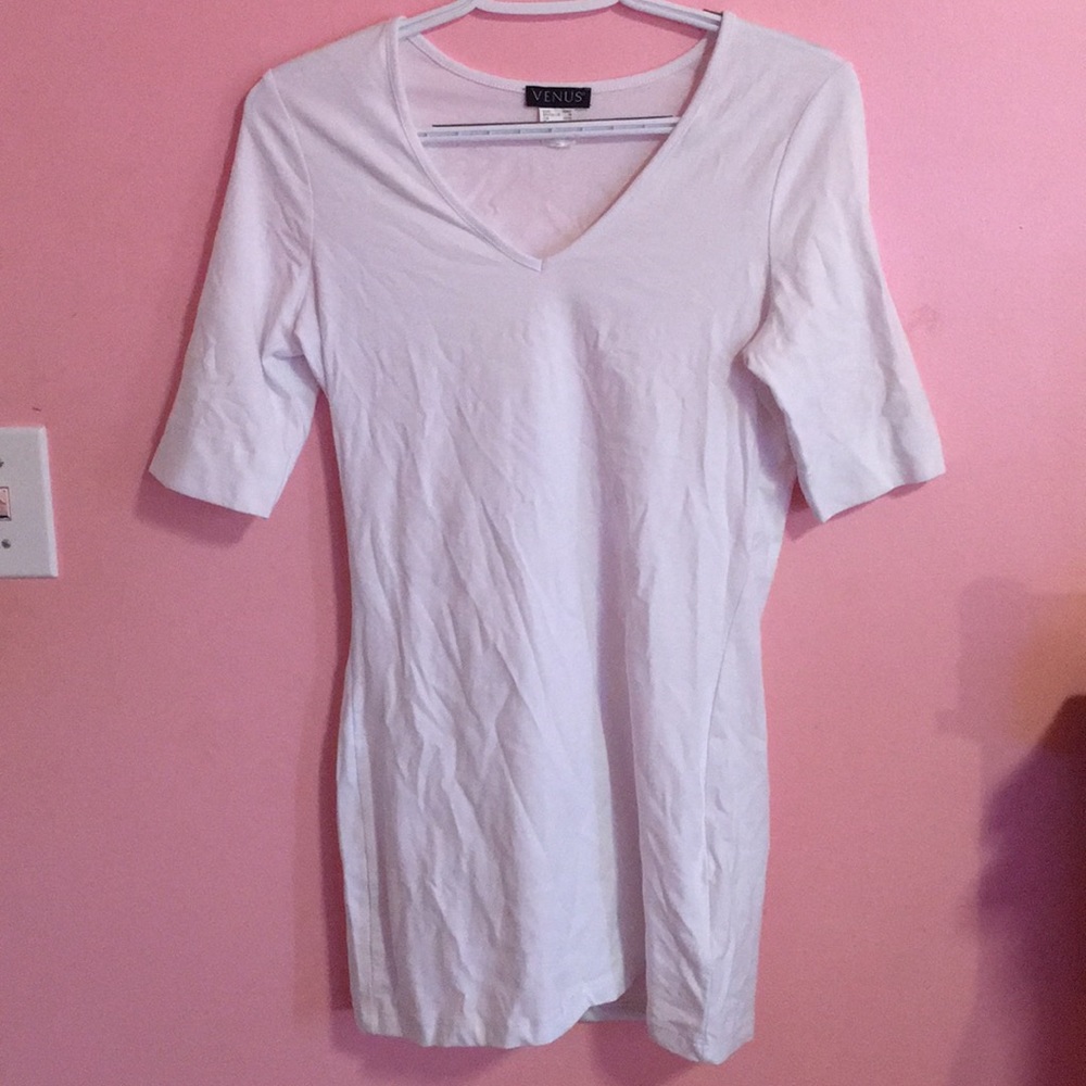 White body con T-shirt/dress